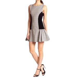 Alice + Olivia NWOT Bettina Drop Waist Jersey Flounce Dress, Size M (8 - 10)